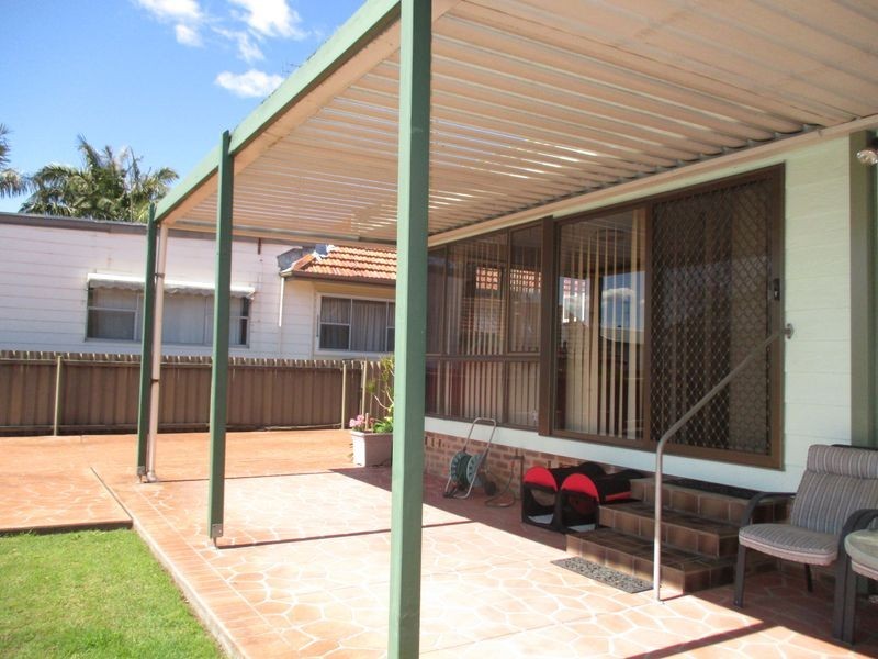 11 Guest Street, Cessnock NSW 2325