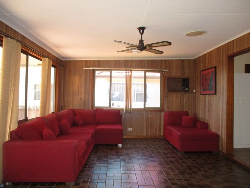 11 Guest Street, Cessnock NSW 2325