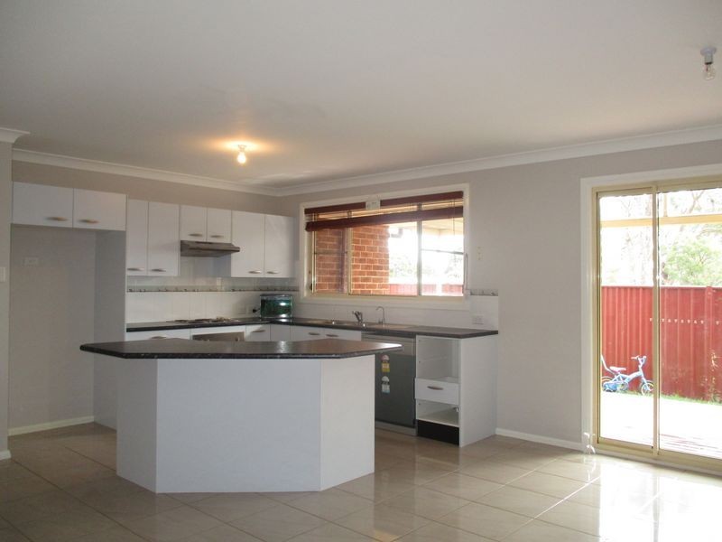 52 Hospital Road, Weston NSW 2326