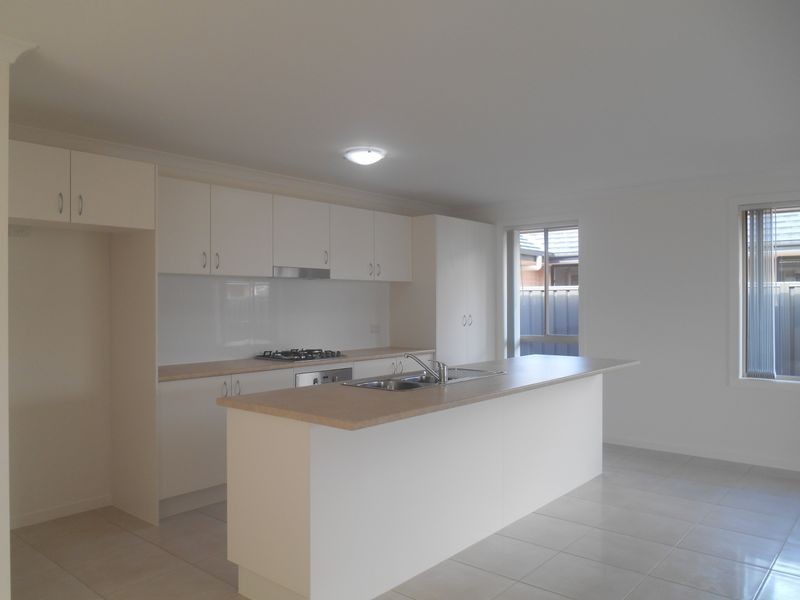 6 Malbec Close, Cliftleigh NSW 2321