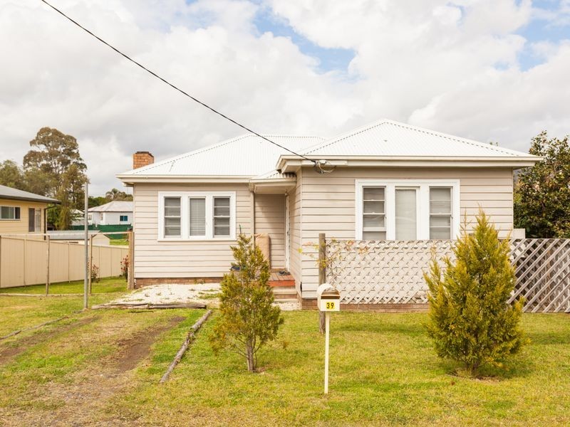 39 Second Street, Millfield NSW 2325