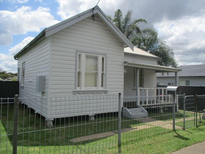 97 Cessnock Road, Abermain NSW 2326