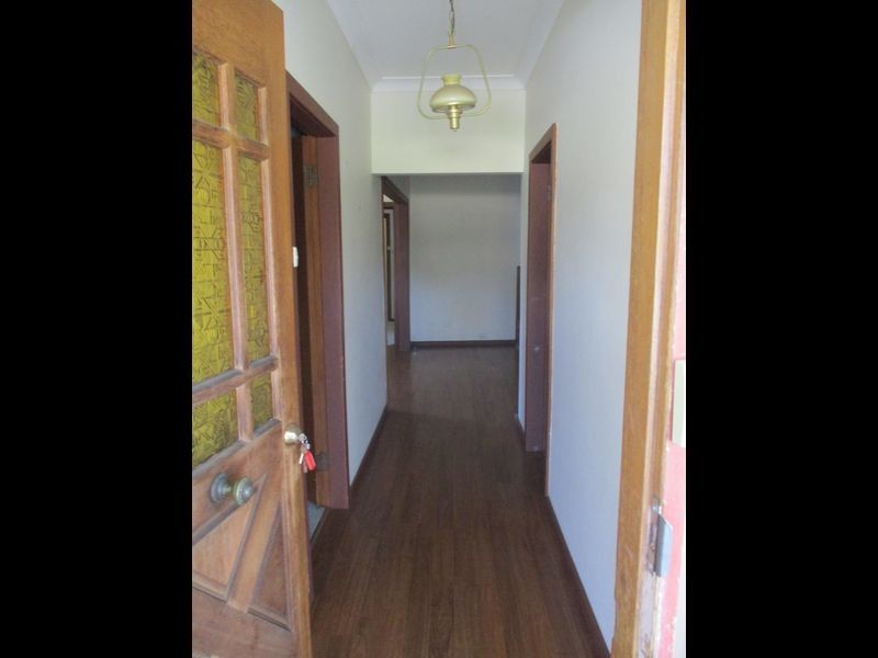 4 Orange St, Abermain NSW 2326