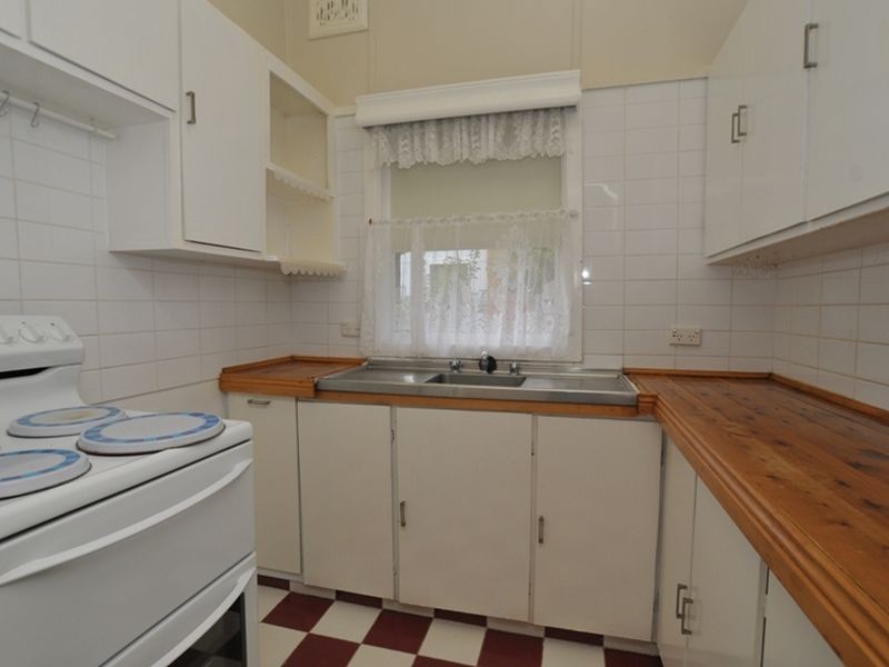 26 Hunter Avenue, Cessnock NSW 2325