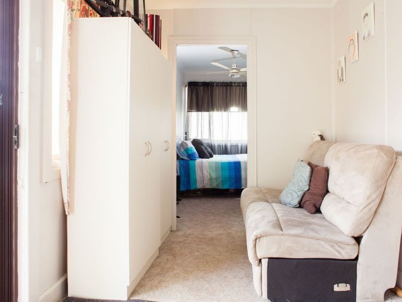 53 Maitland Street, Abermain NSW 2326