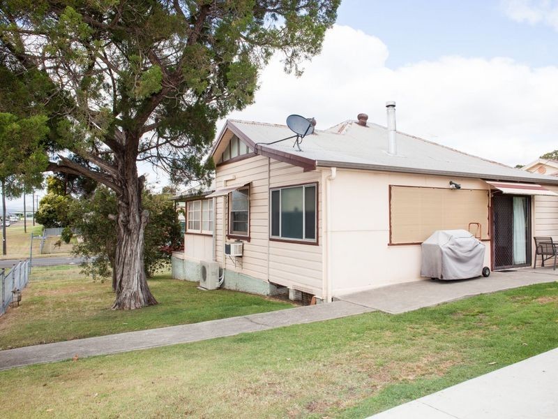 53 Maitland Street, Abermain NSW 2326