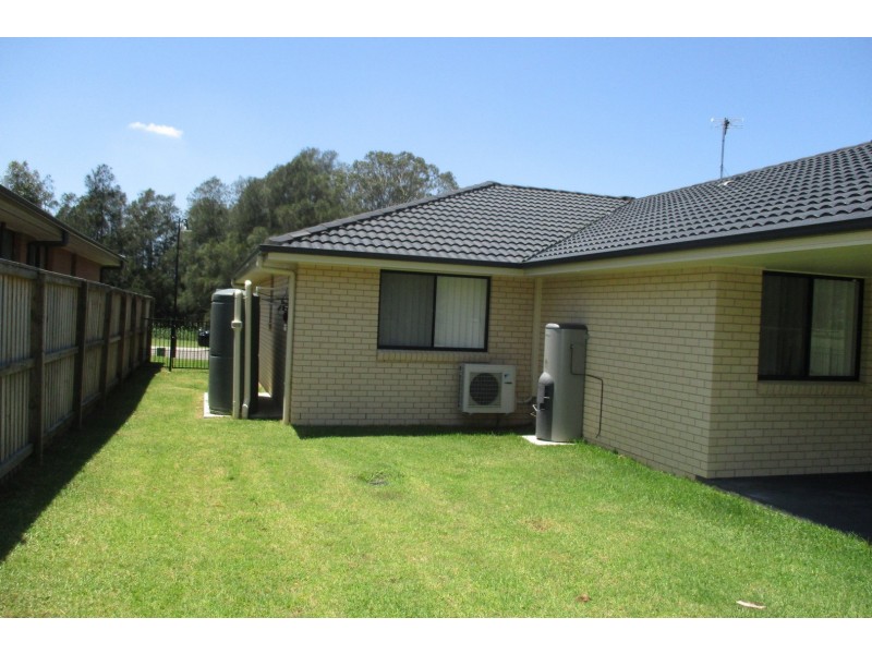 25 Stonebridge Dr, Cessnock NSW 2325
