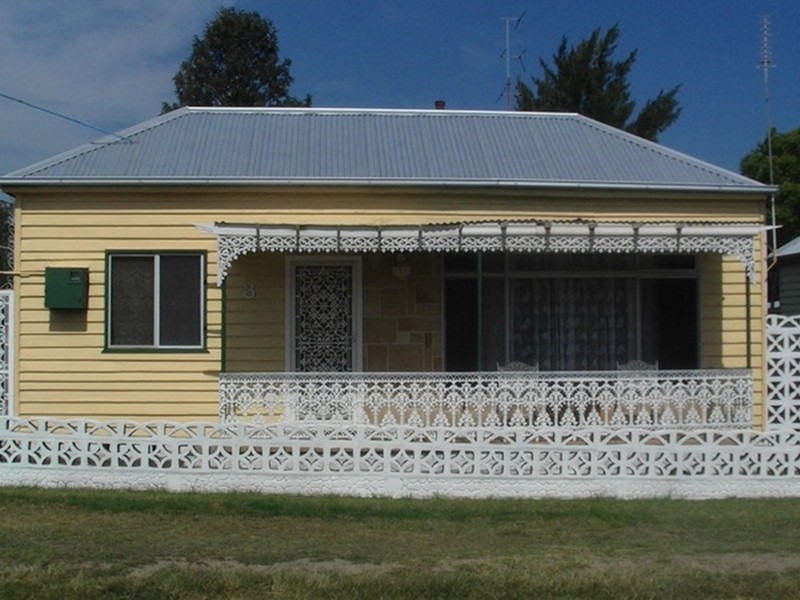 3 Albury Street, Abermain NSW 2326