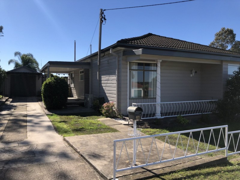 45 Tamworth St, Abermain NSW 2326