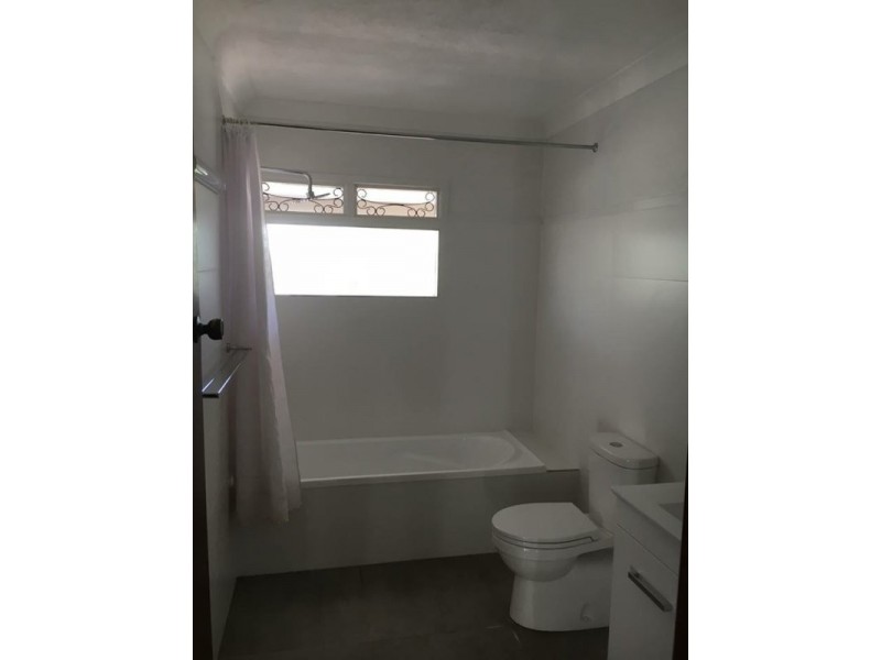 45 Tamworth St, Abermain NSW 2326