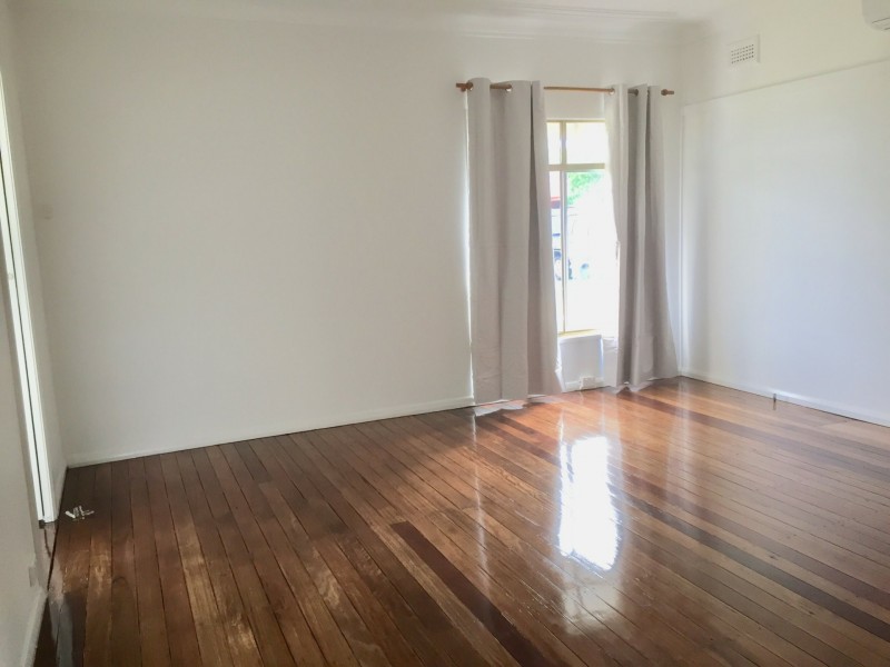 45 Tamworth St, Abermain NSW 2326