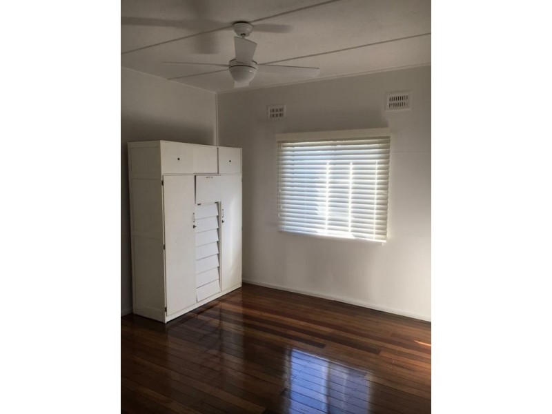 45 Tamworth St, Abermain NSW 2326