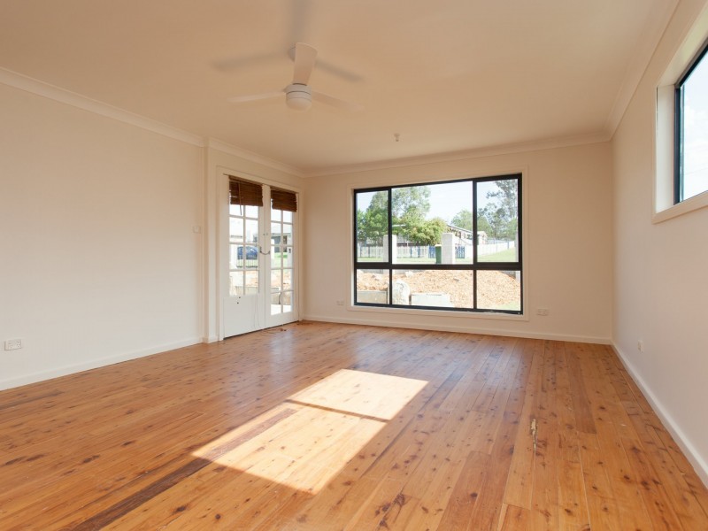 26 John Street, Ellalong NSW 2325