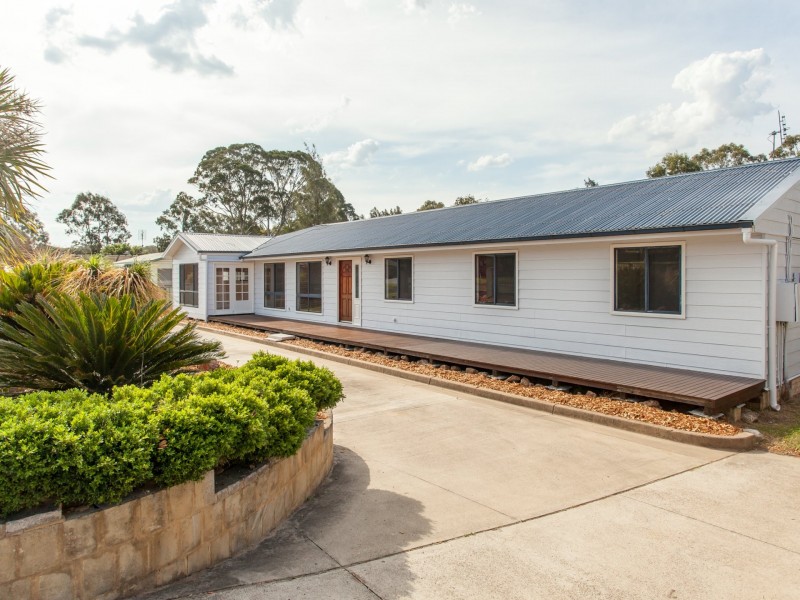 26 John Street, Ellalong NSW 2325