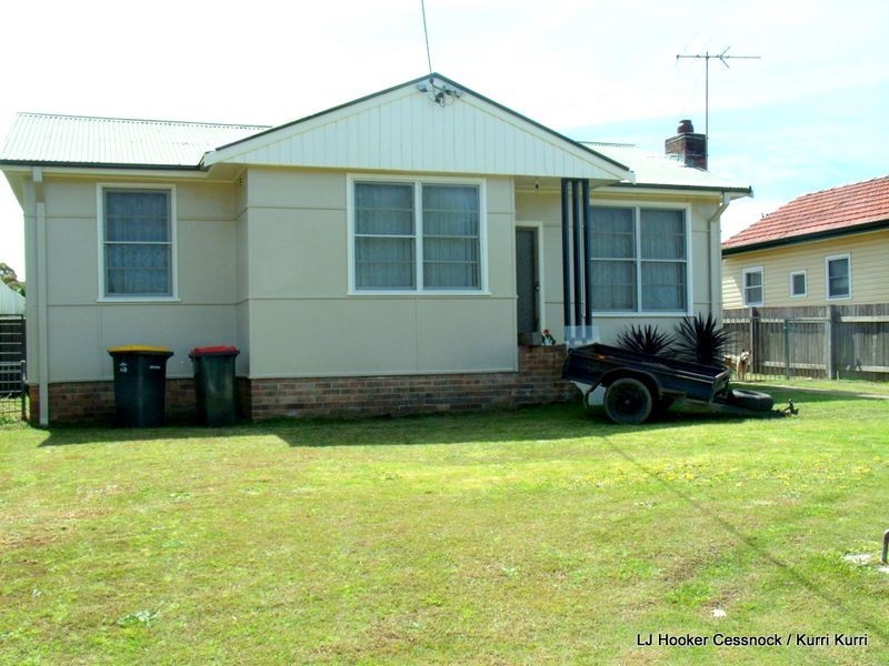 6 Lambert Street, Cessnock NSW 2325