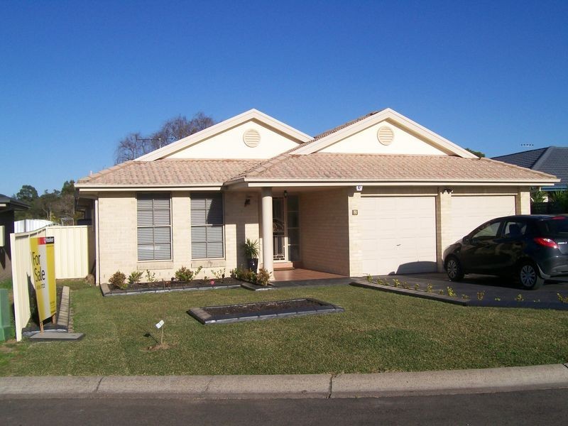 8 Parker Place, Kurri Kurri NSW 2327