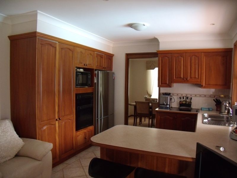 9 Heddon Street, Kurri Kurri NSW 2327