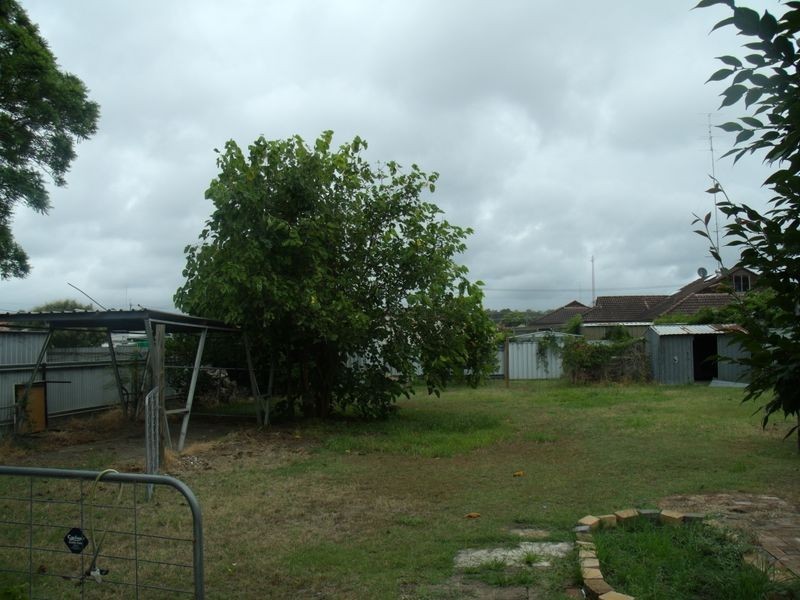 10 Second Street, Weston NSW 2326