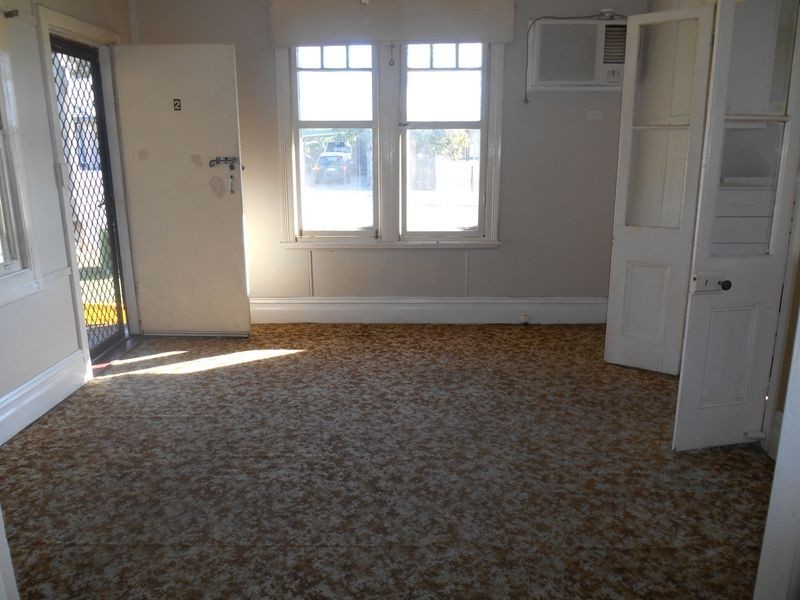 2/253 Maitland Road, Cessnock NSW 2325