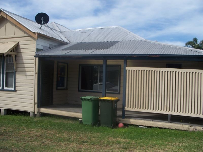 2/253 Maitland Road, Cessnock NSW 2325