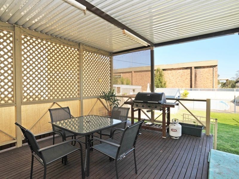 14 Florence Street, Kurri Kurri NSW 2327