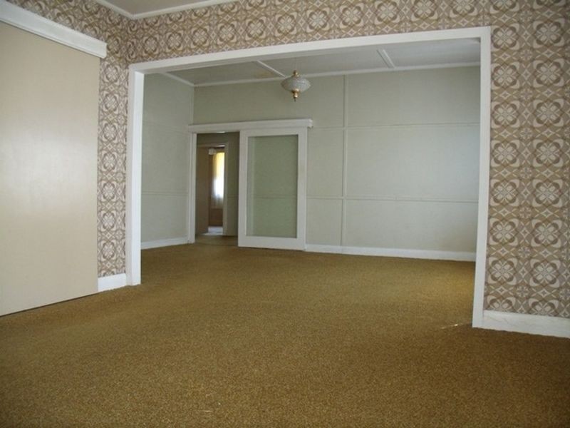 70 Deakin Street, Kurri Kurri NSW 2327