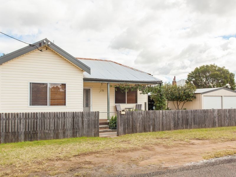 23 Quarrybylong Street, Cessnock NSW 2325