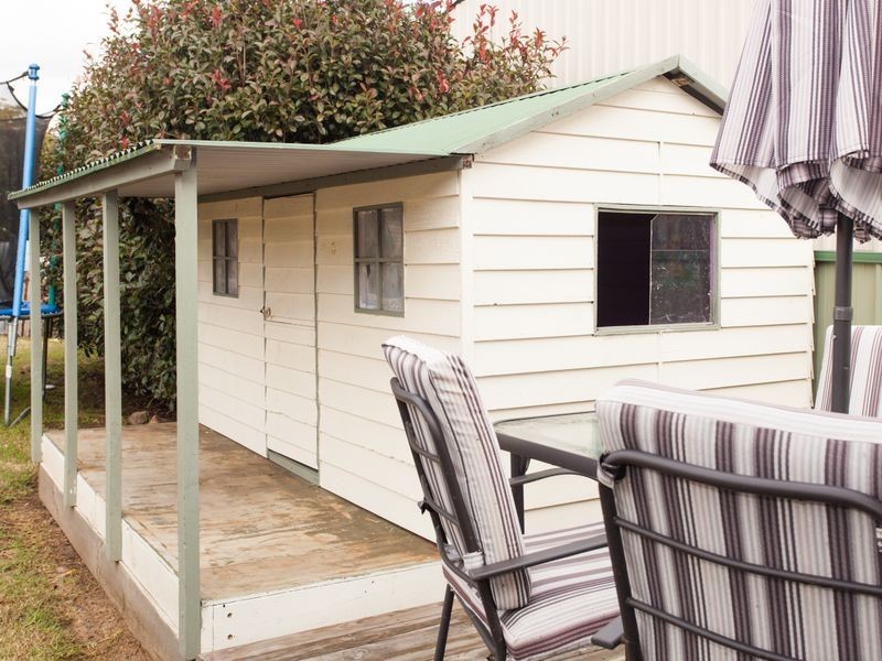 23 Quarrybylong Street, Cessnock NSW 2325