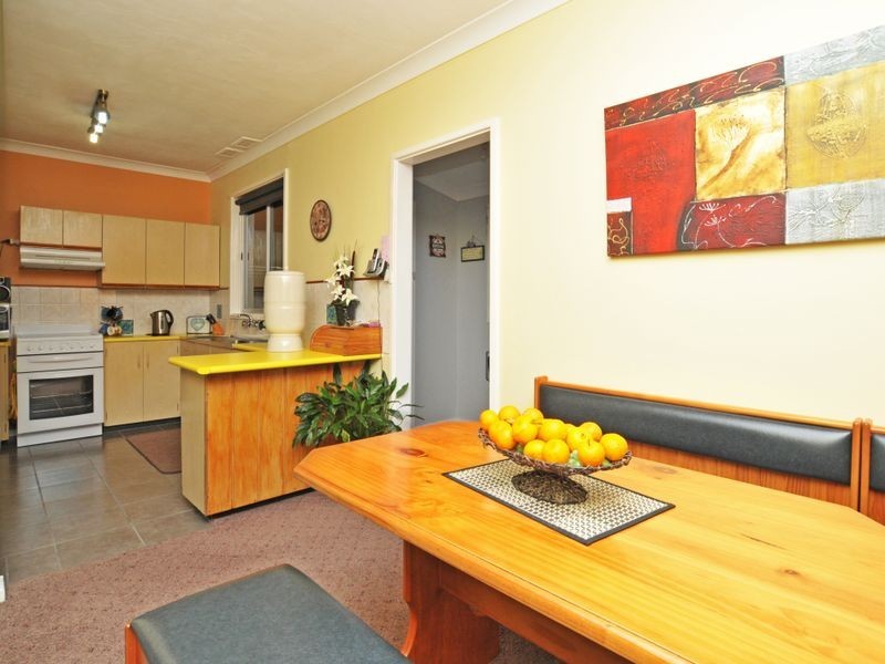 9 Fifth Street, Weston NSW 2326