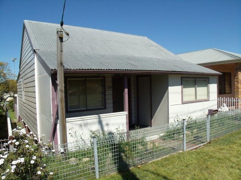 124 Hopetoun Street, Kurri Kurri NSW 2327