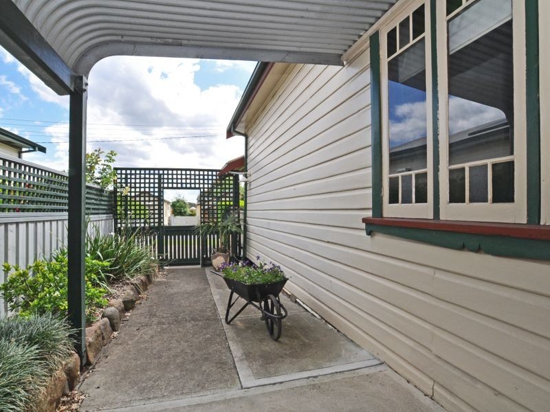 5 Florence Street, Kurri Kurri NSW 2327