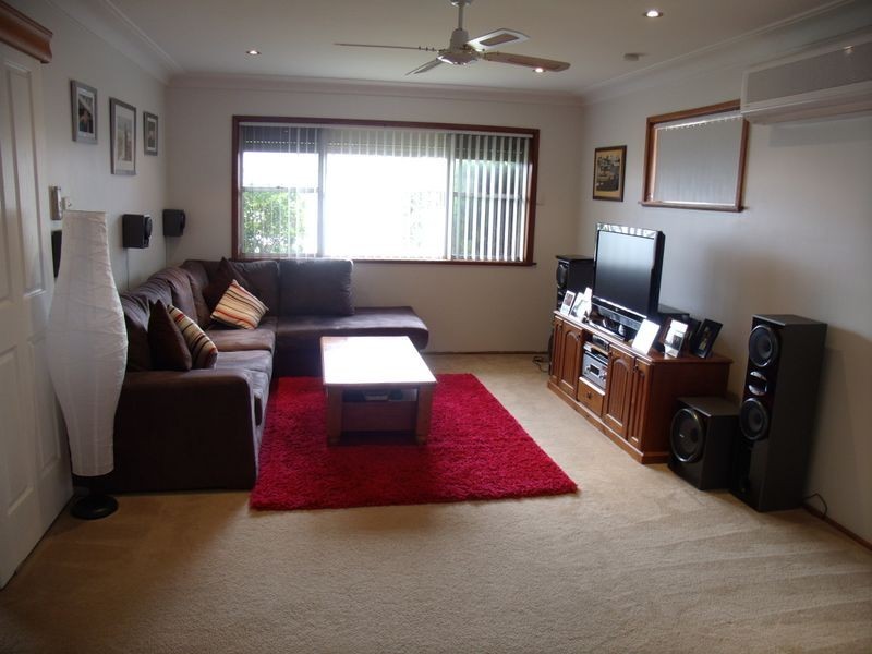 60 Heddon Street, Kurri Kurri NSW 2327