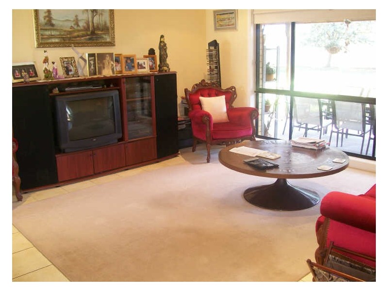 8 Stringybark Place, Weston NSW 2326