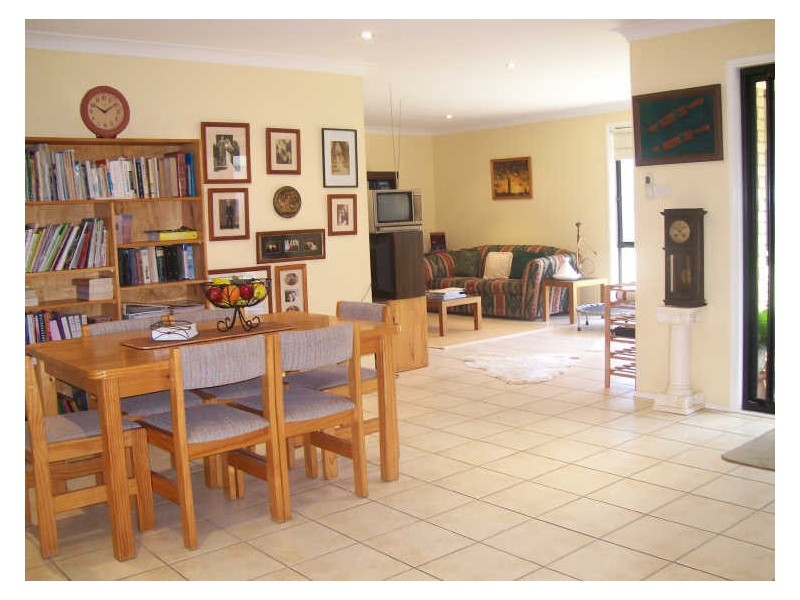 8 Stringybark Place, Weston NSW 2326