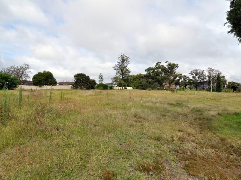 18 Booth Street, Kurri Kurri NSW 2327