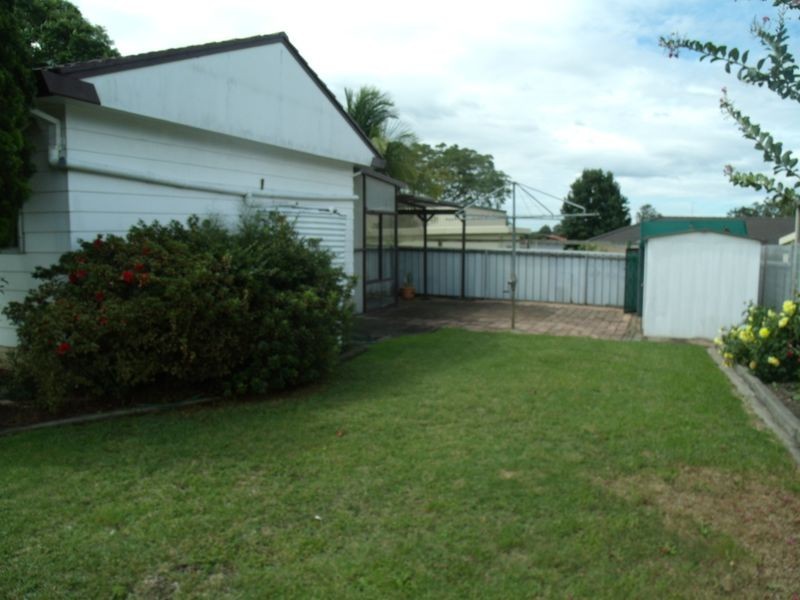 17 Merthyr Street, Kurri Kurri NSW 2327