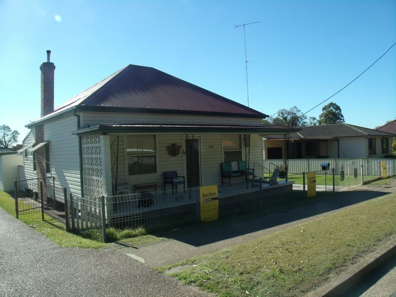 123 Cessnock Road, Abermain NSW 2326