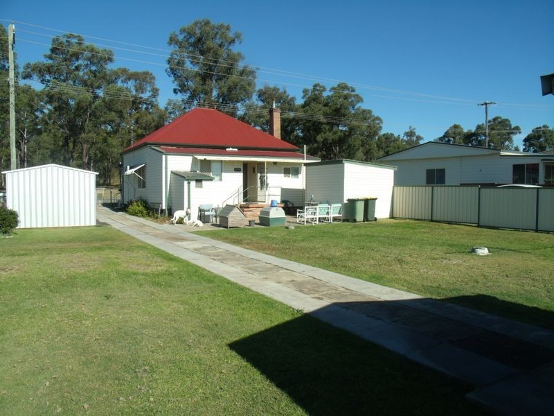 123 Cessnock Road, Abermain NSW 2326