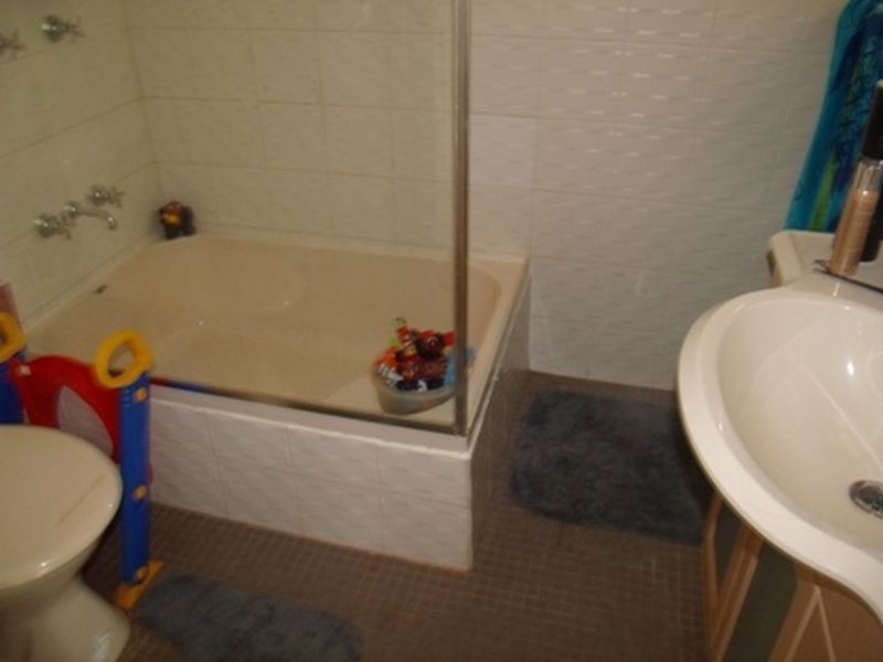 29 Ellalong Road, Pelton NSW 2325