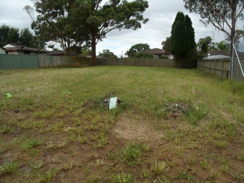 13 McBlane Street, Weston NSW 2326