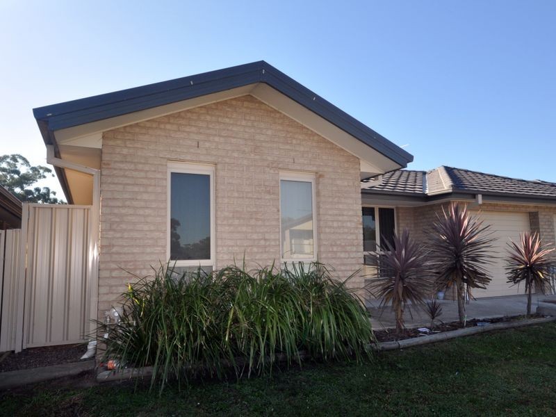 14 Lonsdale Place, Kurri Kurri NSW 2327