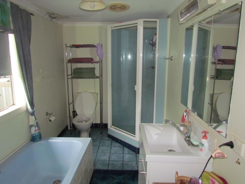 159 Cessnock Road, Abermain NSW 2326