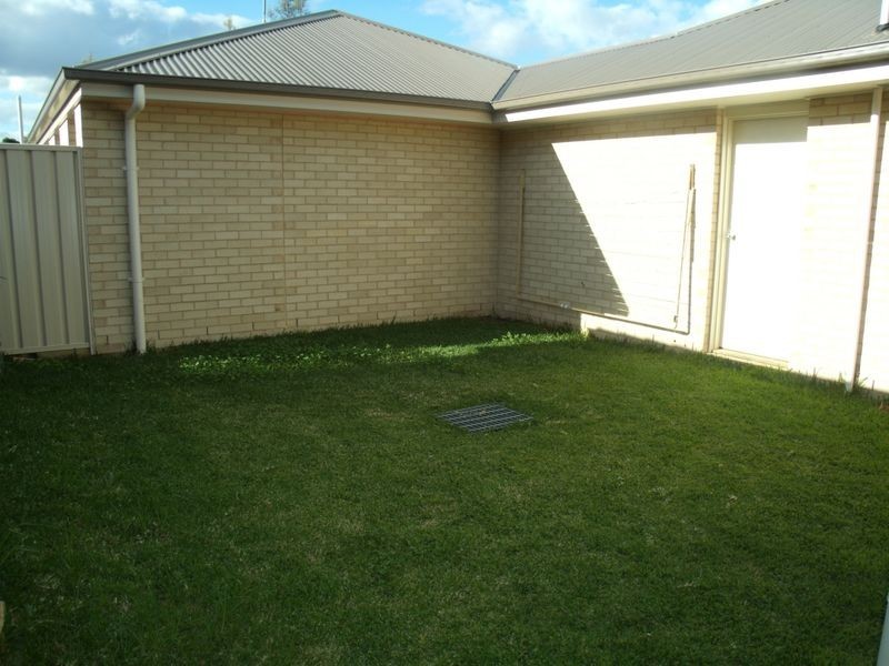 1/22 Alpine Avenue, Cessnock NSW 2325