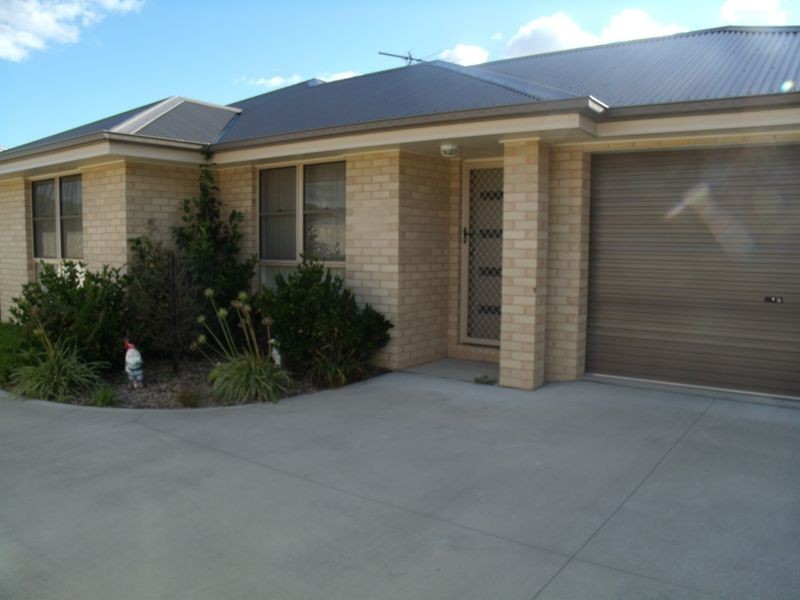 1/22 Alpine Avenue, Cessnock NSW 2325