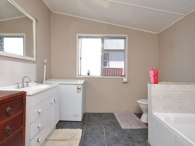 90 Cessnock Road, Neath NSW 2326