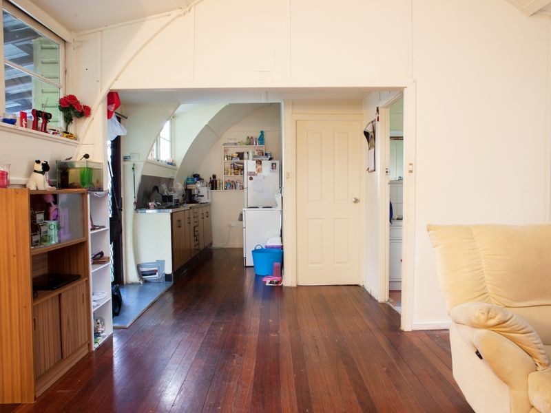 10 Macquarie Ave, Cessnock NSW 2325