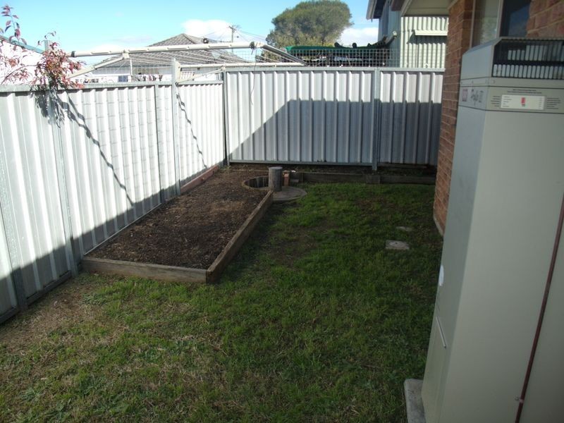 2/48a Mcgrane Street, Cessnock NSW 2325