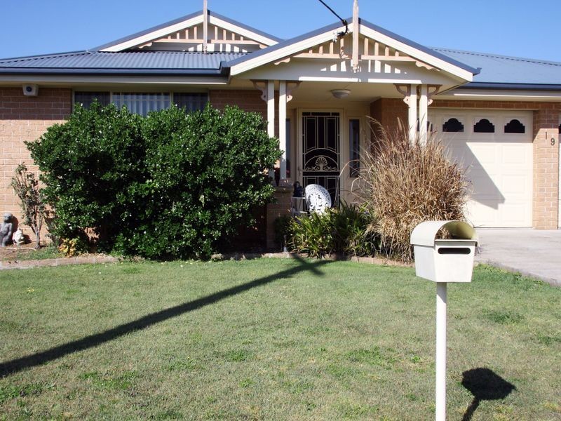 19 Railway Street, Cessnock NSW 2325