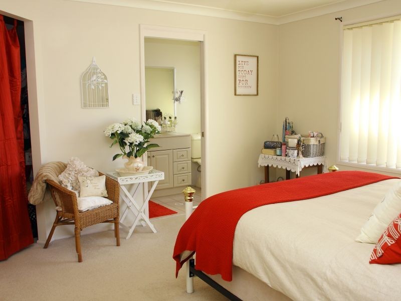 19 Railway Street, Cessnock NSW 2325