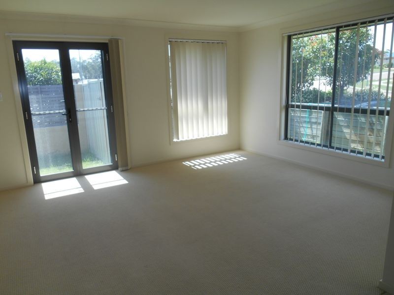 2 Traminer Grove, Cessnock NSW 2325